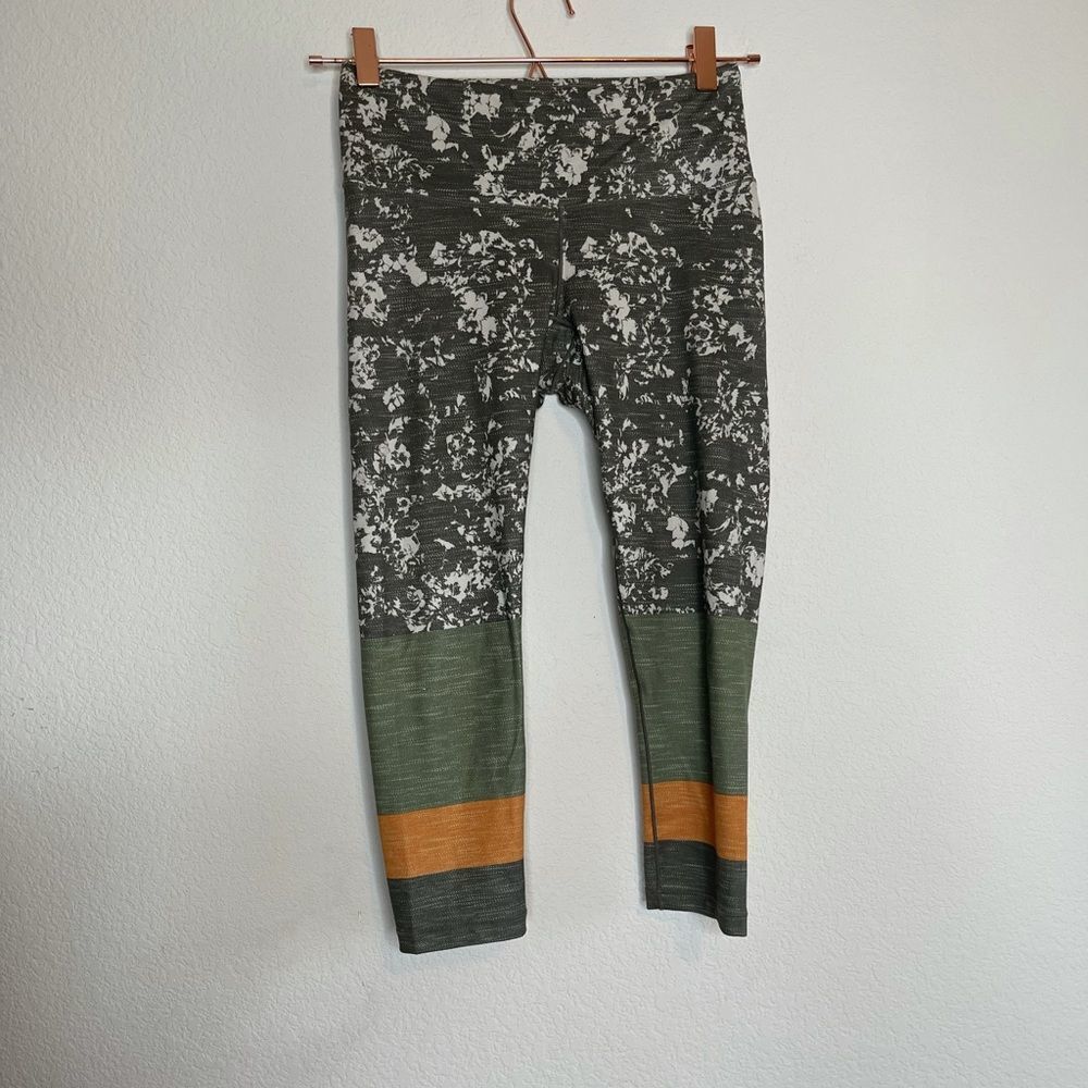 Prana women’s cropped leggings‎
